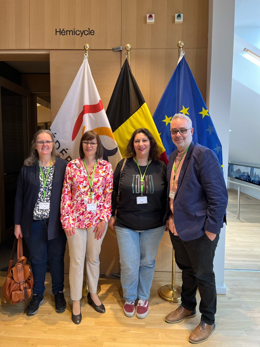 Visite du Parlement de la Fédération Wallonie-Bruxelles et rencontre avec Madame Caroline Désir, Ministre de l'Education